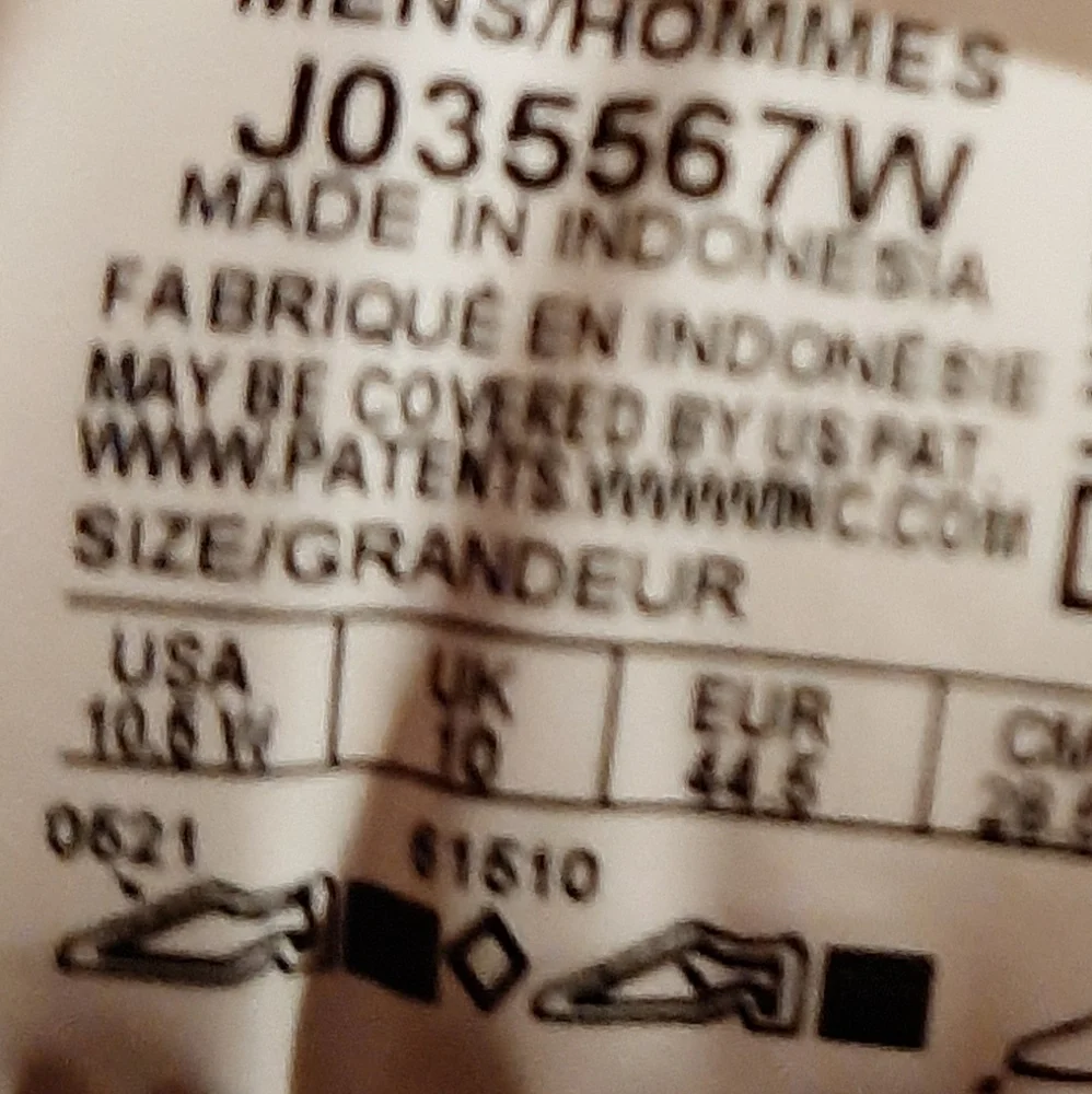 Merrell Shoes - Picture 3 of 4